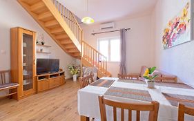 Apartment Paradiso